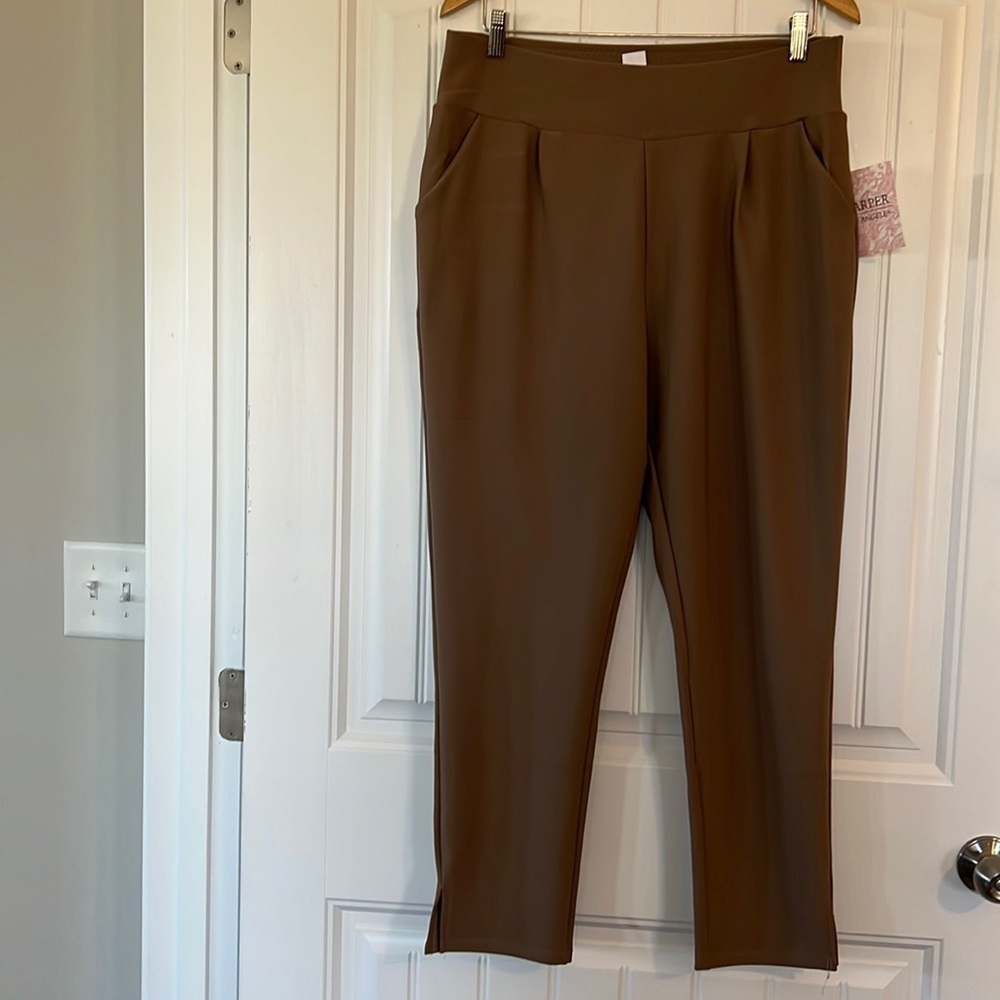 NWT Harper Los Angeles Pull On Stretchy Pants 1X